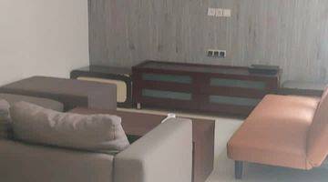 Gambar 4 Rumah Bagus Furnished SHM di Setrasari, Bandung