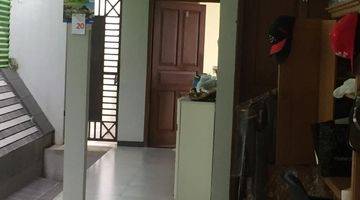 Gambar 5 Rumah 2 Lantai Bagus Unfurnished SHM di Setraduta, Bandung