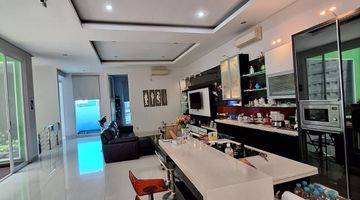 Gambar 2 Dijual Rumah Modern Lux Green Garden Dekat Sunrise, Jakarta Barat 