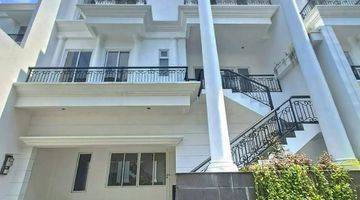 Gambar 1 Dijual Exlusive Town House Strategis, Cilandak Jakarta Selatan