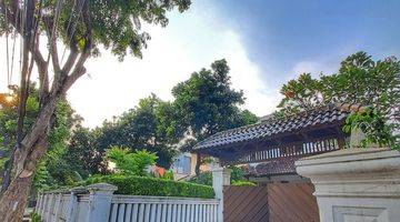 Gambar 2 Dijual Rumah Lama View Greenery, Pinggir Jalan, Pejaten Raya Jakarta Selatan