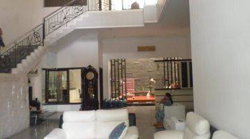 Gambar 1 Dijual Rumah Classic Mewah Graha Famili Surabaya Barat