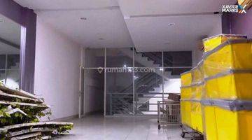 Gambar 3 Ruko Dijual Pakuwon City Boulevard Deretan Bon Ami