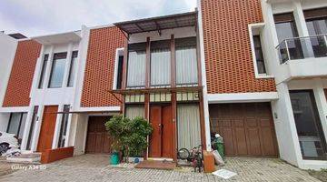 Gambar 1 Rumah Minimalis Modern Cantik di Cigadung, Furnished