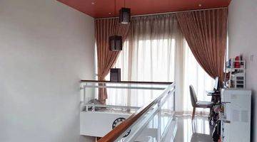 Gambar 5 Rumah Minimalis Modern Cantik di Cigadung, Furnished