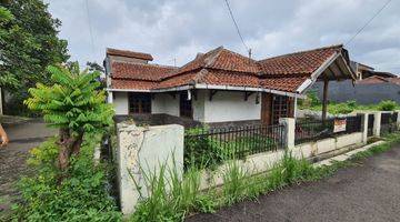 Gambar 3 Menarik Rumah Hitung di Kawasan Sayap Buah Batu Bandung