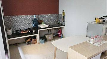 Gambar 4 Rumah 2 Lantai Bagus Unfurnished SHM di Setraduta, Bandung