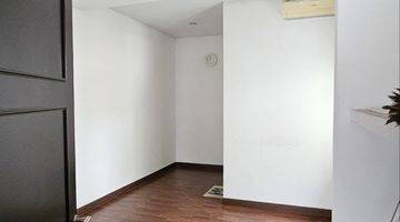 Gambar 5 Rumah 2 Lantai Bagus Unfurnished SHM di Setraduta, Bandung