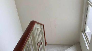 Gambar 3 Dijual Rumah South Victoria Grand Pakuwon Modern Minimalis