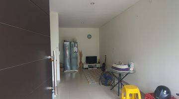 Gambar 1 Cluster Lavesh, Sdh Renovasi Bagian Belakang, Siap Huni, Jual Cpt