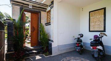 Gambar 3 Rumah Full Furnish Style Villa Cantik Di Lukluk Badung Bali