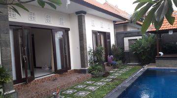 Gambar 2 Villa Di Jalan Bidadari Seminyak Badung Bali