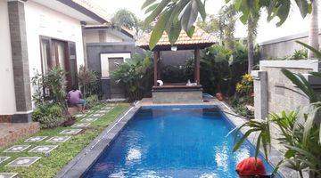 Gambar 3 Villa Di Jalan Bidadari Seminyak Badung Bali