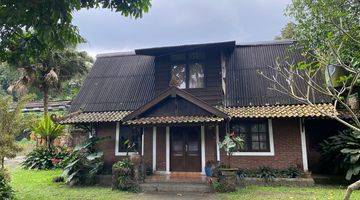 Gambar 1 Villa di Area Wisata Kaliurang, Jl.kaliurang Km.24 Sleman