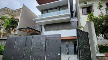 Gambar 1 DIJUAL NEW HOUSE MEWAH!!! SPLIT LEVEL 2,5 LANTAI!!! •TAMAN GOLF CITRALAND•