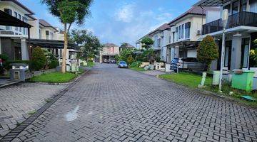 Gambar 1 DIJUAL RUMAH CANTIK LIKE NEW!! •ROYAL RESIDENCE•