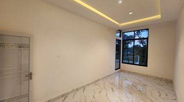 Gambar 4 Dijual Rumah Mewah kolam renang, 50 mnt dari pluit