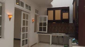 Gambar 4 Dijual Rumah Murah 2 Lantai Di Cluster Tengah Kota Wisata, Dekat Mal!