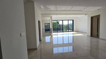 Gambar 3 Rumah Hoek di Bsd City Cluster Laurel Navapark