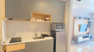 Gambar 1 Disewakan Apartemen Taman Anggrek Residences 2 Kamar Tidur Bagus Furnished