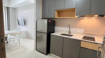 Gambar 1 Disewakan Apartemen Taman Anggrek Residences 2 Kamar Tidur Bagus Furnished