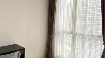 Gambar 2 Dijual Apartemen Taman Anggrek Residences Semi Furnished