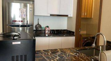 Gambar 1 Disewakan Apartemen Taman Anggrek Residences 2 Kamar Tidur Bagus Furnished