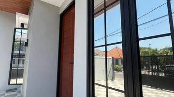 Gambar 2 Rumah Baru Gress Semi Furnished 2 Lantai SHM Sutorejo Prima