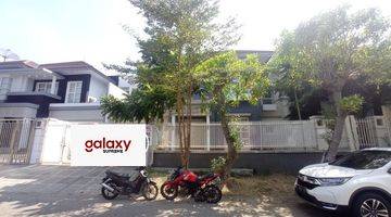 Gambar 1 Rumah Mewah Puri Galaxy Bamboo Lakes Dekat Merr Surabaya Timur