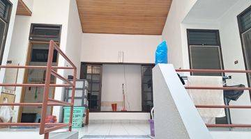 Gambar 3 Rumah Di Grawisa Grogol