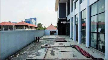 Gambar 4 Gedung Jakarta Timur 7 Lantai Otista Cawang