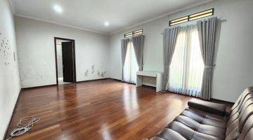 Gambar 2 For Rent Rumah Nyaman di Kota Baru Parahyangan