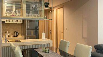 Gambar 4 Apartemen Lux Holland Village Cempaka Putih posisi HUK, FULLY FURNISHED Pemandangan Luas, Romantis di Malam Hari, Isi Lengkap, tinggal bawa koper