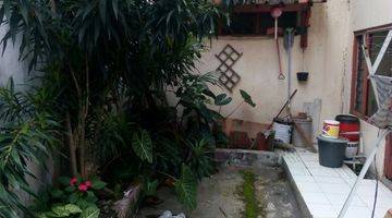 Gambar 2 Rumah di Sayap moh toha Butuh Renovasi SHM Unfurnished