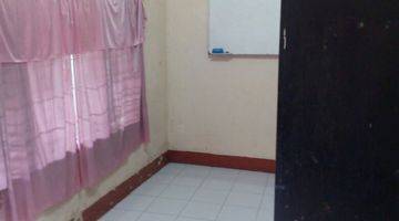 Gambar 4 Rumah di Sayap moh toha Butuh Renovasi SHM Unfurnished