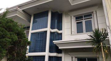 Gambar 4 JUAL CEPAT RUMAH MODERN 2LANTAI SETRA INDAH, BANDUNG. 