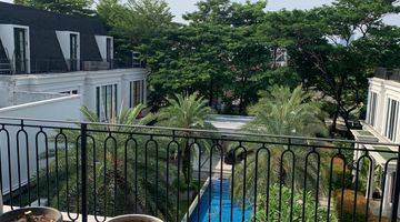 Gambar 4 Brand New Private Pool Furnish ,lift Townhouse Kemang