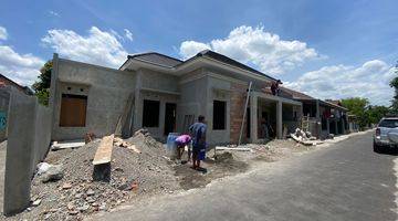 Gambar 4 Jual Rumah Siap Huni Dalam Proses Bangun Type Luas Atap Limasan di Kalasan Jogja Siap Kpr 