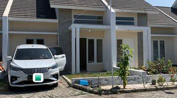 Gambar 1 Rumah Baru Unfurnished SHM di Bandar Juanda, Sidoarjo , Sidoarjo