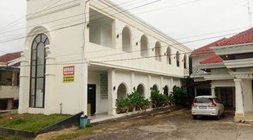 Gambar 1 Rumah mewah + kost/hotel 19 kamar