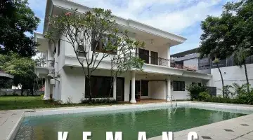 Gambar 1 Modern Classic House Kemang, Hitung Tanah Bebas Banjir, Asri