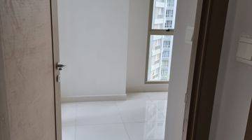 Gambar 5 Only One For 1,275M 2 Bedroom Apartemen Taman Anggrek Resindence