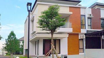 Gambar 1 Rumah Hook Disewakan 2 Lantai Furnished Baru Gress Bagus