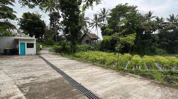 Gambar 5 Villa Cantik View Sawah Full Furnish Dengan Kolam Renang Di Pulowatu Pakem Slame 