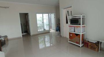 Gambar 5 Dijual Rumah Baru, Shymphonia, Serpong