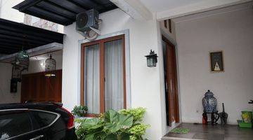 Gambar 2 Rumah Mewah Di Area Cipete