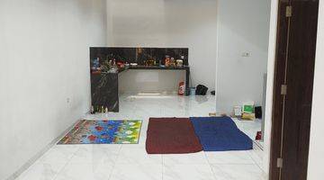 Gambar 4 Rumah Dijual Griya Loka Sektor.1 Bsd, Tangerang Selatan, Banten