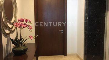 Gambar 2 APARTEMEN ESSENCE DARMAWANGSA  PRIVATE LIFT 3BR FURNISHED CANTIK