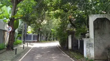 Gambar 4 Rumah di Jalan Intan Cilandak Jakarta Selatan 