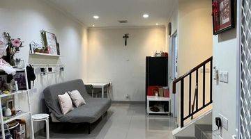 Gambar 2 Rumah Furnished Siap Huni Di Cluster Verdi Symphonia Gading Serpong Tangerang